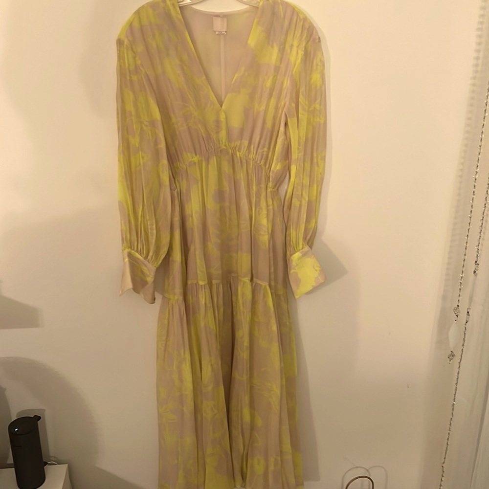 H&M